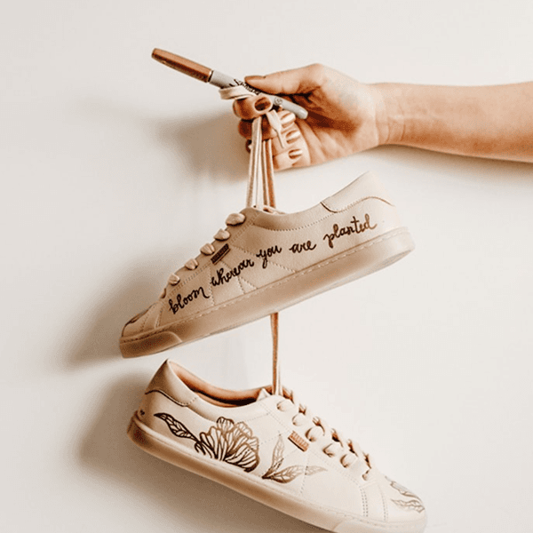 WOMEN SHOES